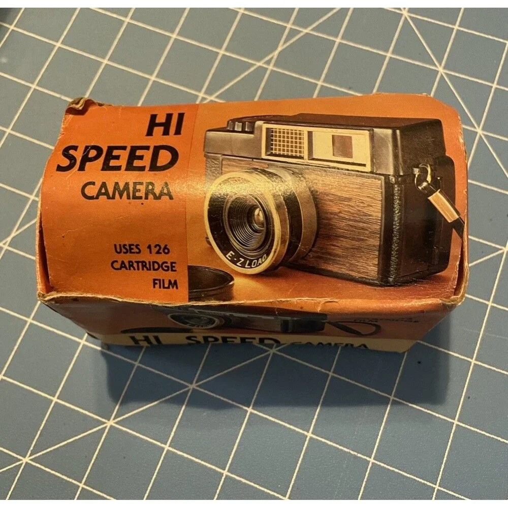 Vintage Hi Speed Camera With Box Insta Load 126 Cartridge Film Untested